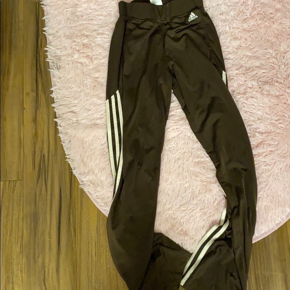 Adidas sweatpants